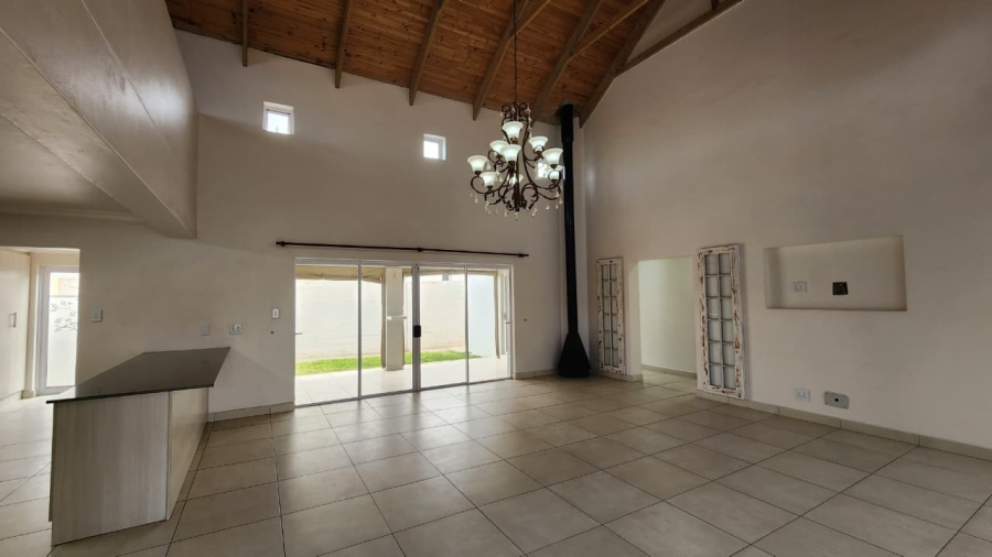 5 Bedroom Property for Sale in Laguna Sands Western Cape